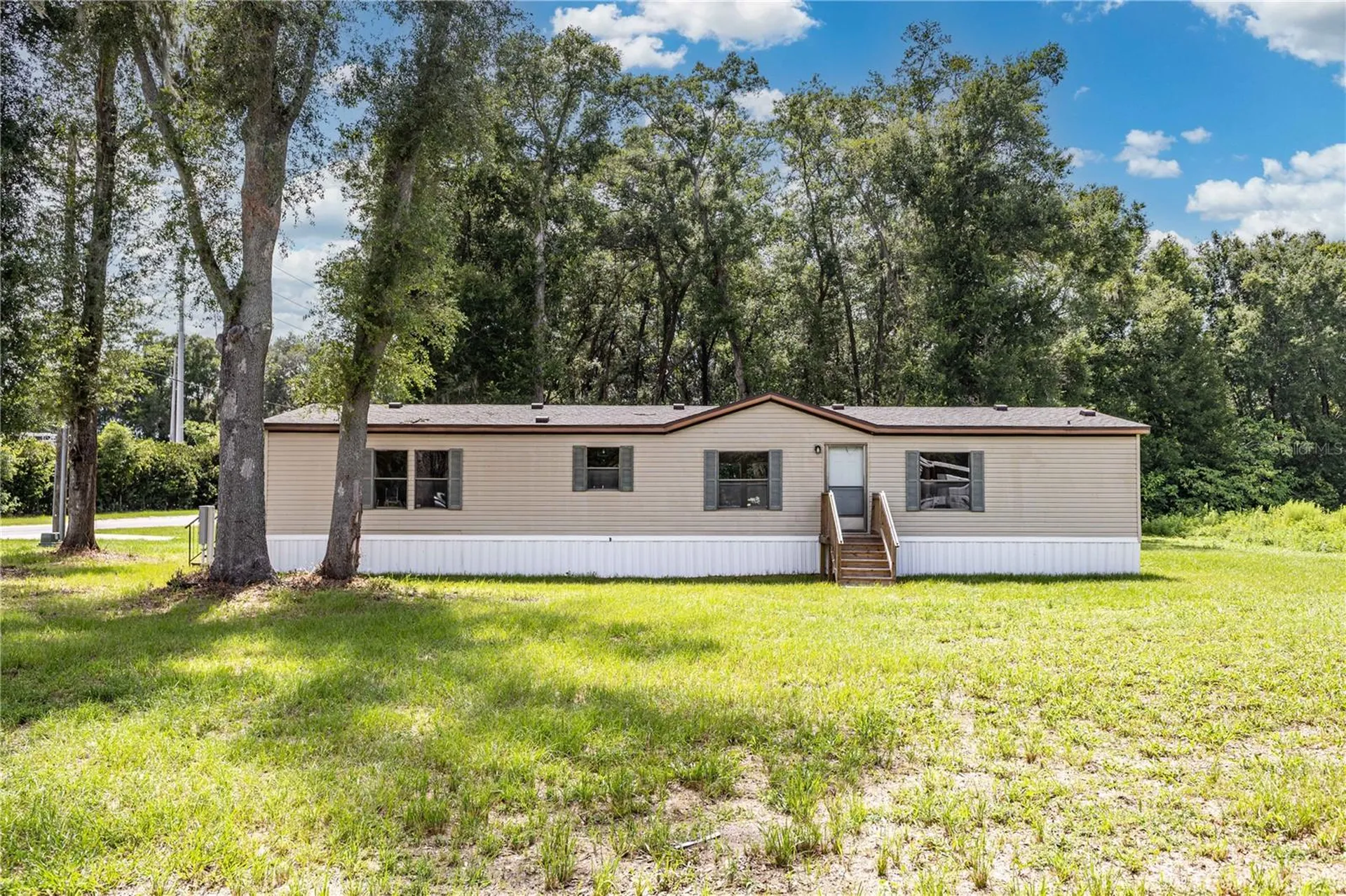 968 Cr222 Road Oxford FL 34484