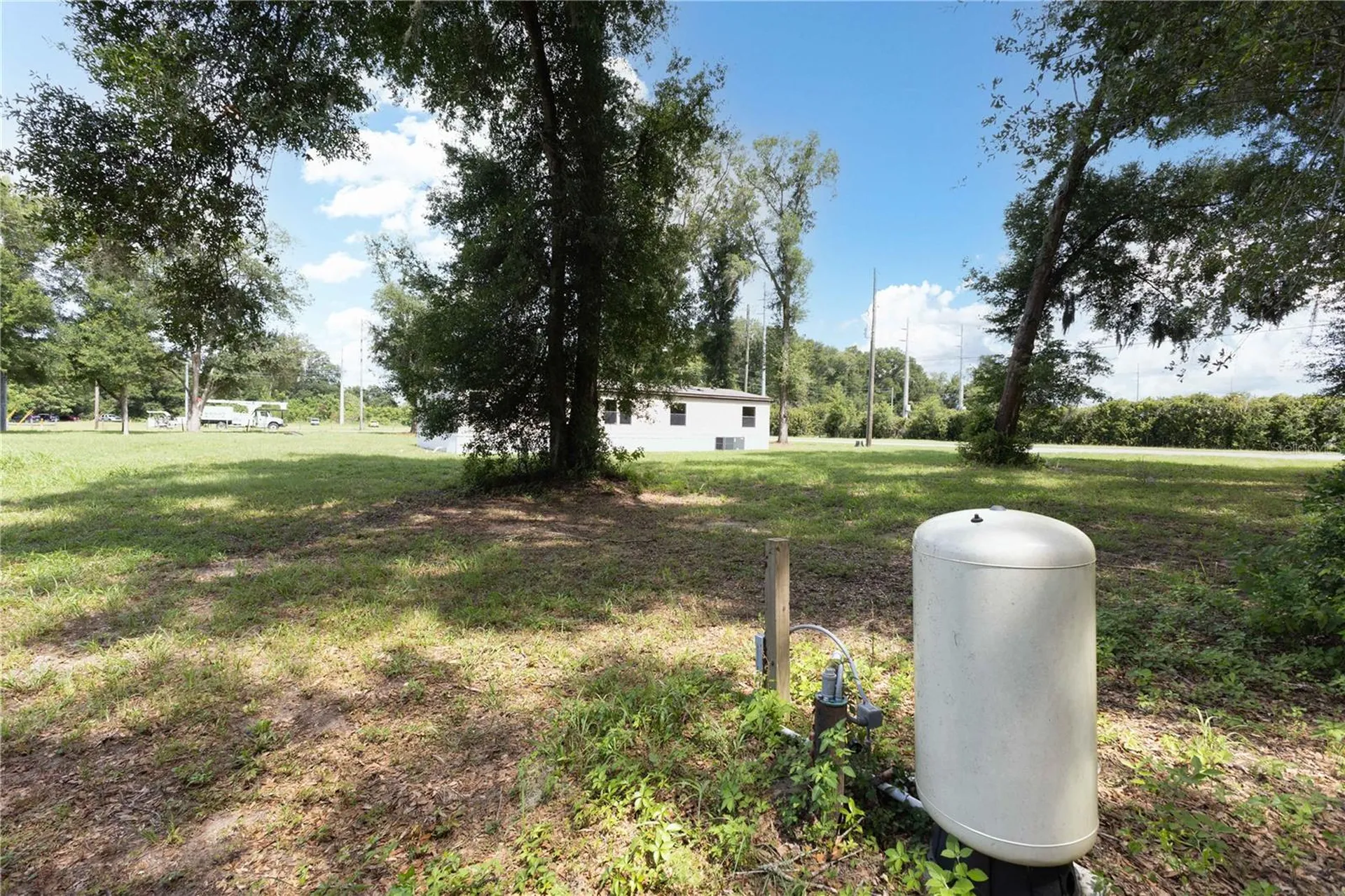 968 Cr222 Road Oxford FL 34484