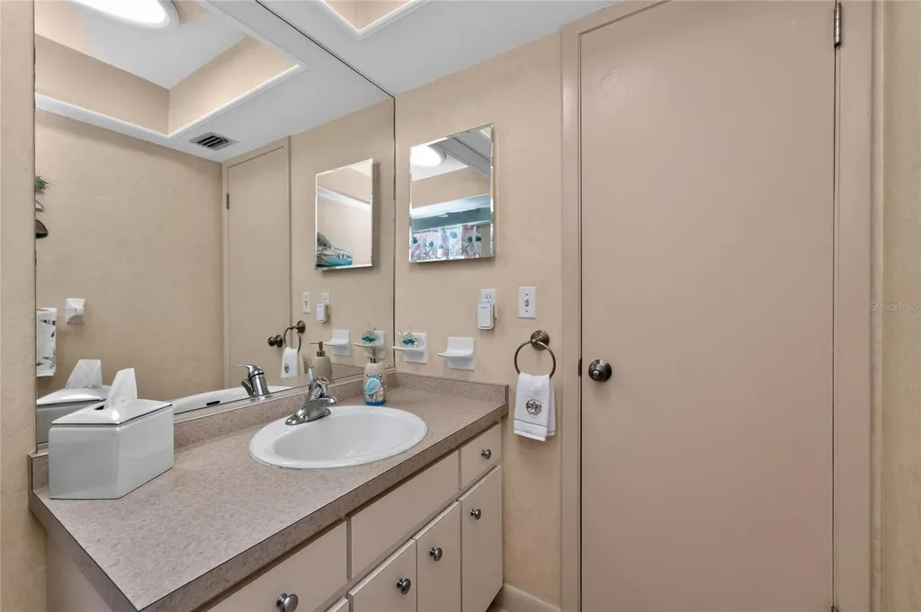 23 Annapolis Lane Rotonda West FL 33947