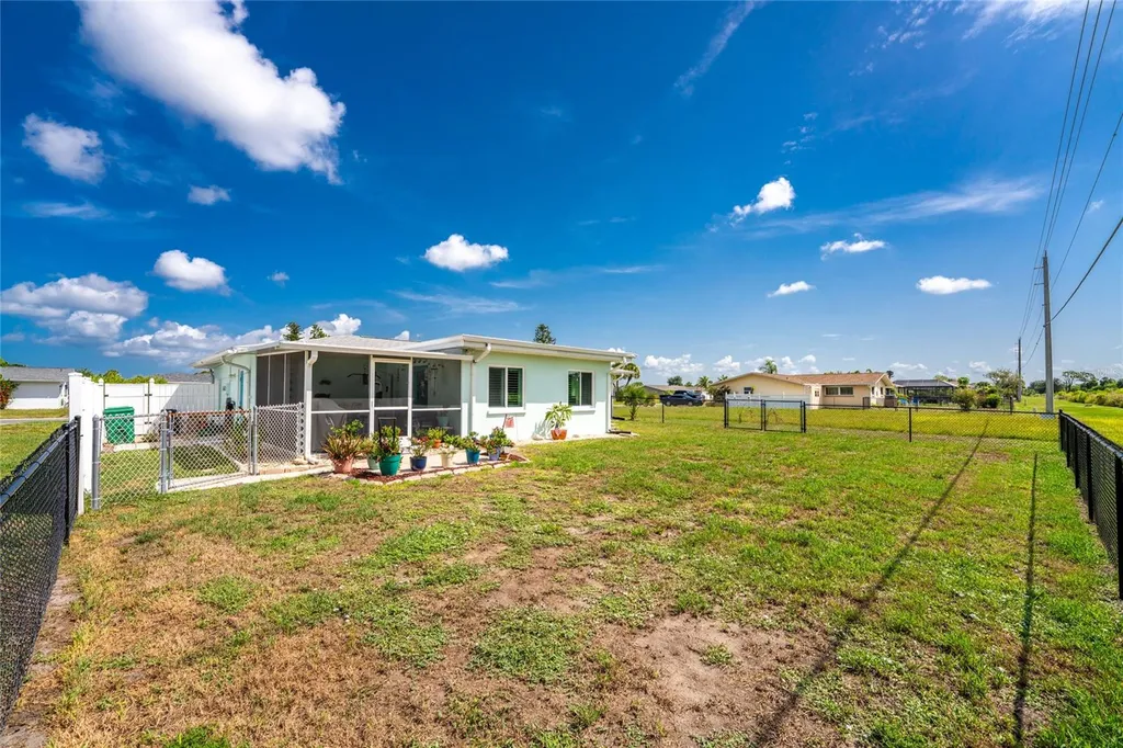 23 Annapolis Lane Rotonda West FL 33947