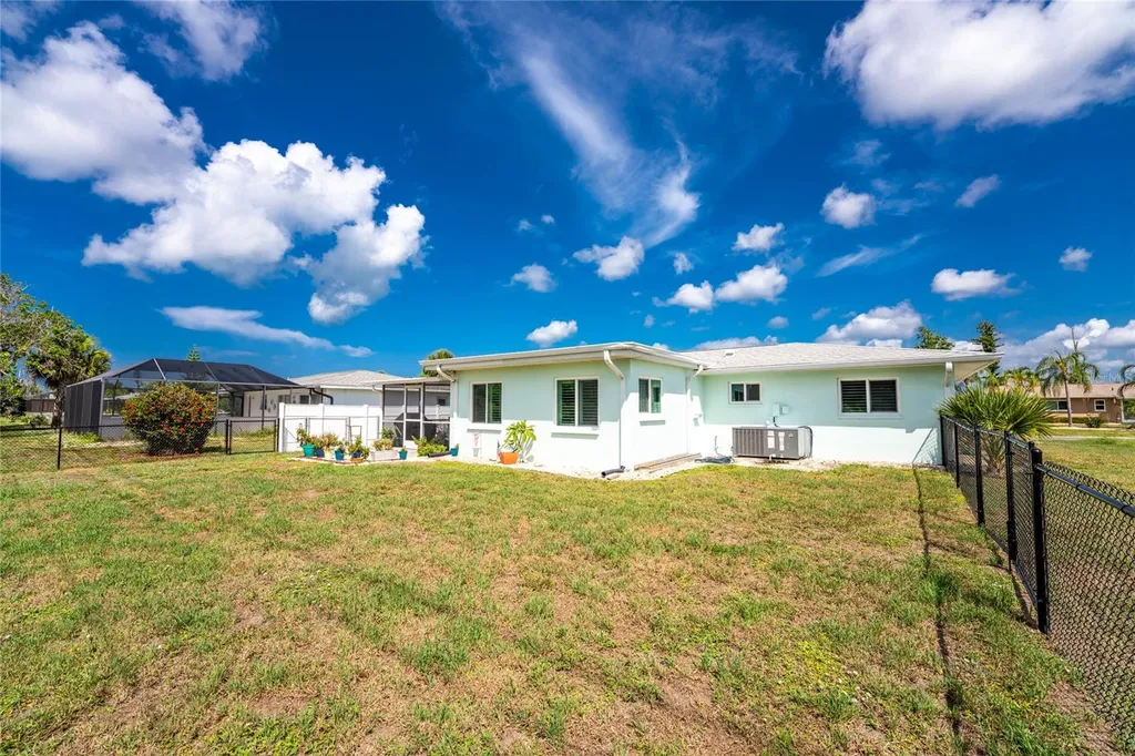 23 Annapolis Lane Rotonda West FL 33947