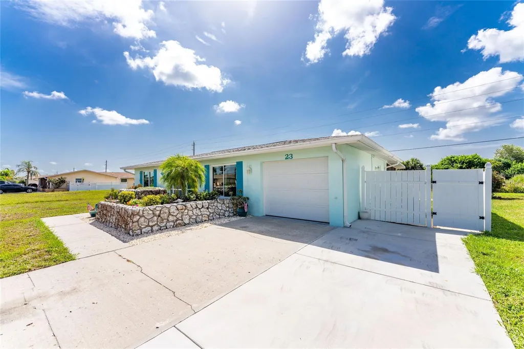 23 Annapolis Lane Rotonda West FL 33947