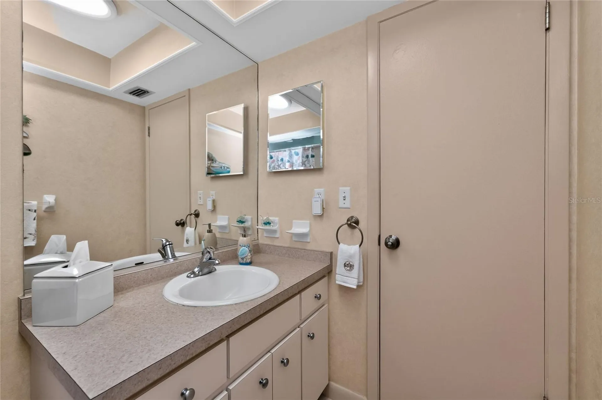 23 Annapolis Lane Rotonda West FL 33947