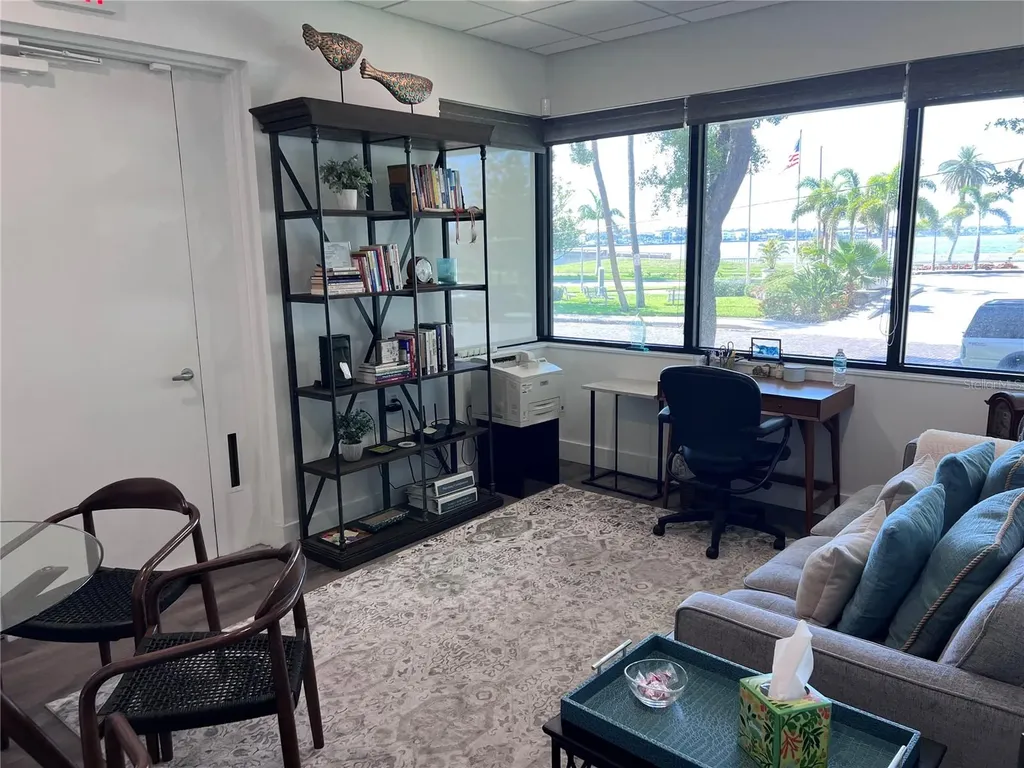 515 W Bay Street Tampa FL 33606