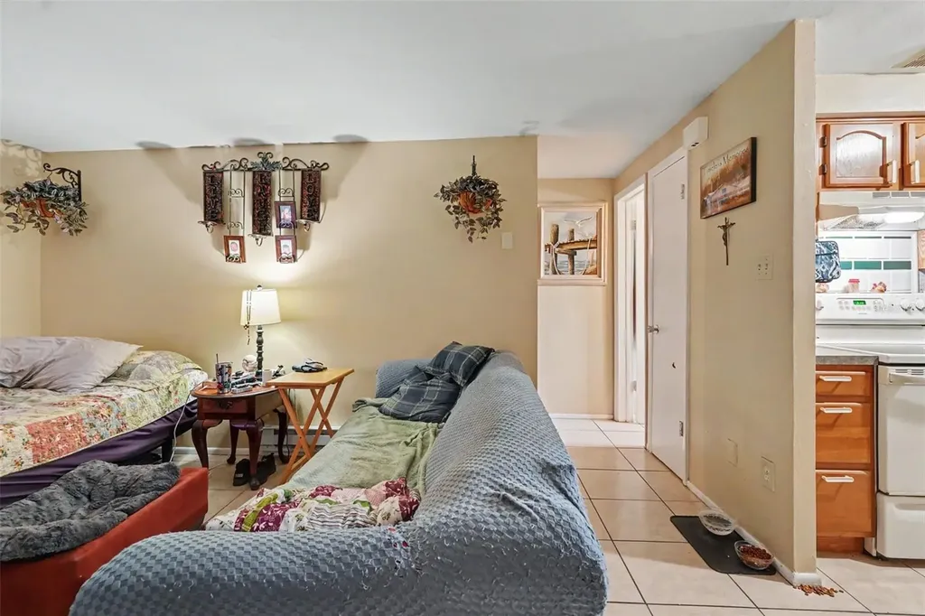 5513 Oceanic Road Holiday FL 34690