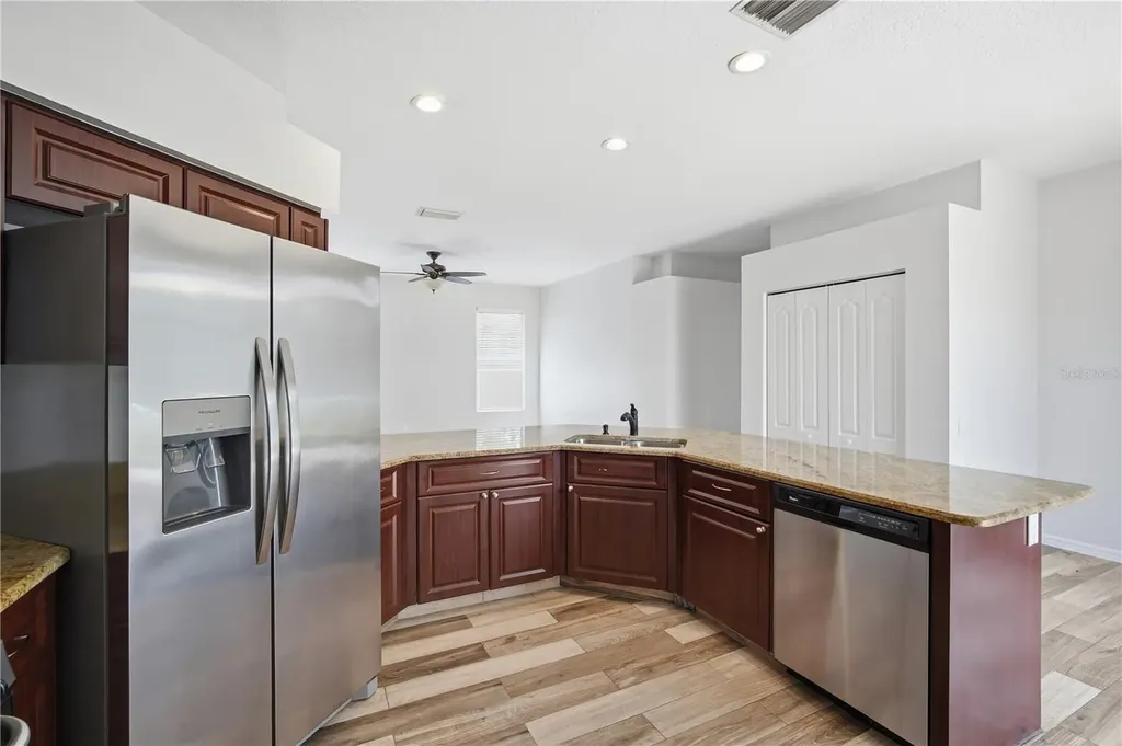 9810 Bennington Drive Tampa FL 33626