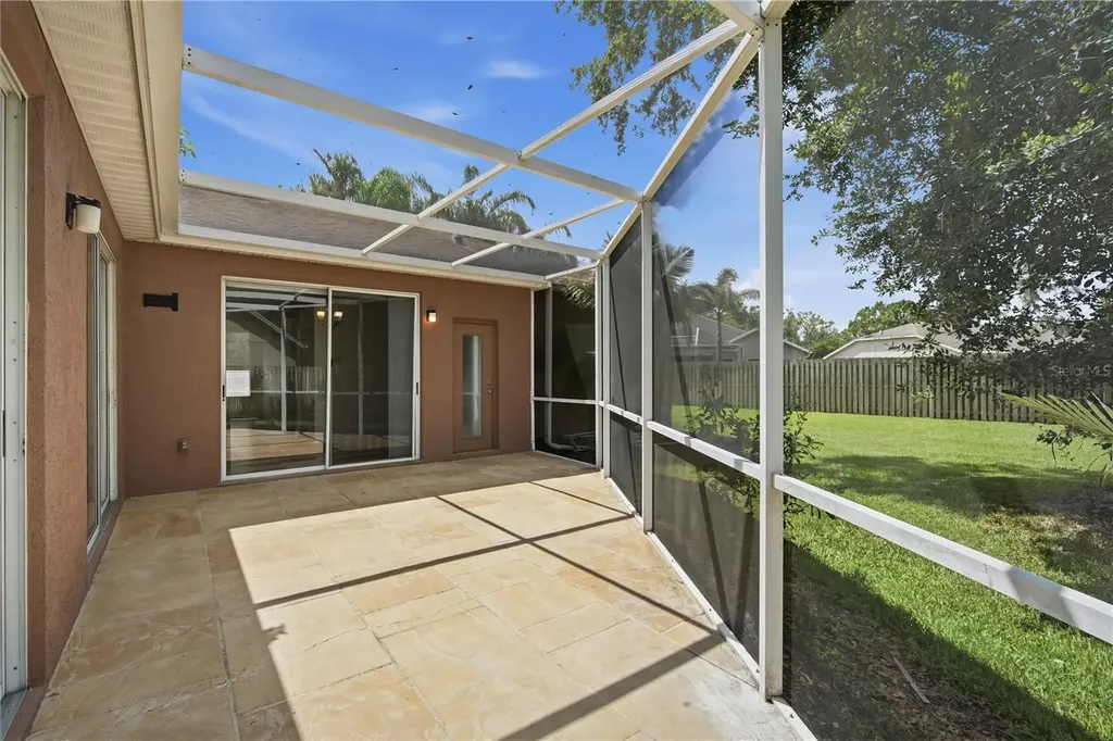 9810 Bennington Drive Tampa FL 33626