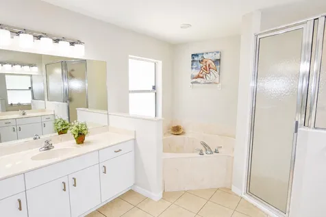 5248 NW 82nd Court Ocala FL 34482