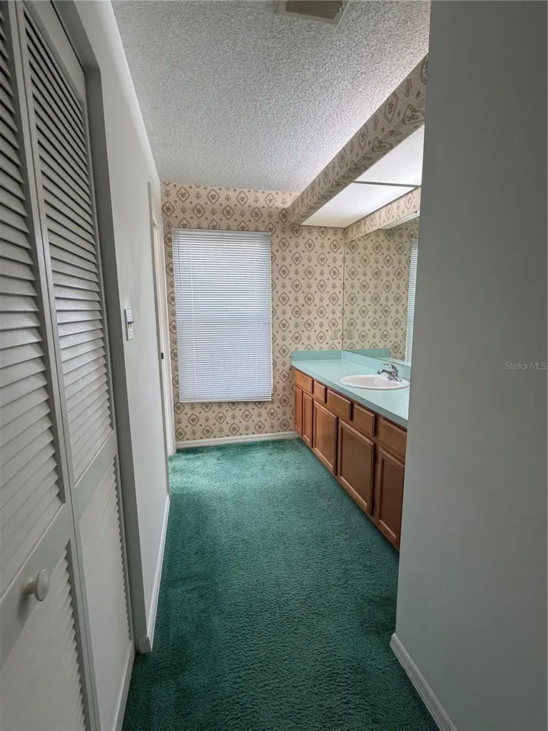 6087 Kittiwake Drive Lakeland FL 33809