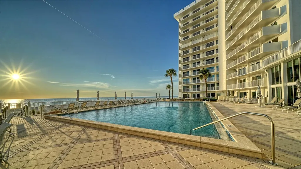 2301 Gulf Of Mexico Drive Longboat Key FL 34228
