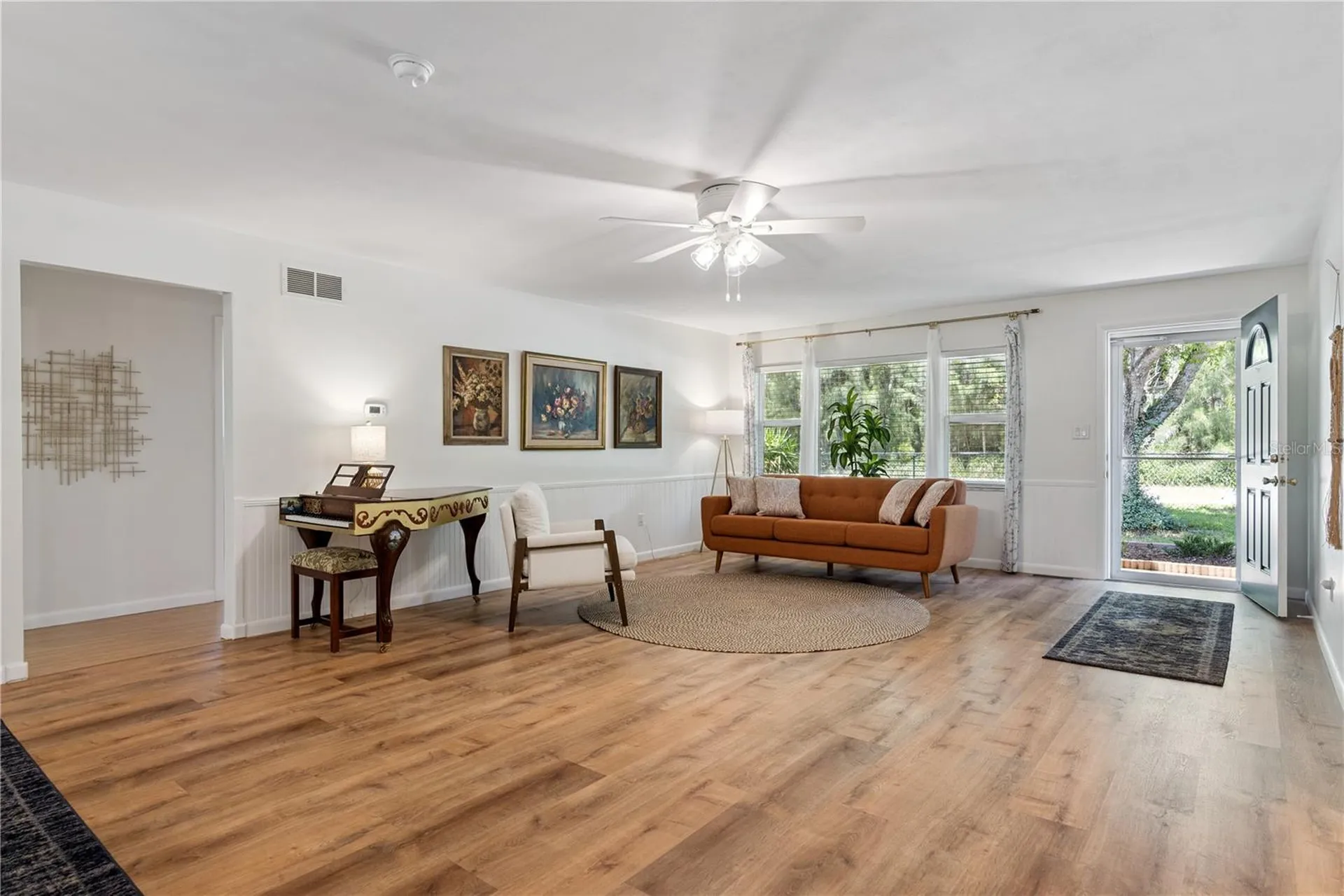 37400 Saint Louis Avenue Umatilla FL 32784