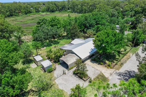 37400 Saint Louis Avenue Umatilla FL 32784