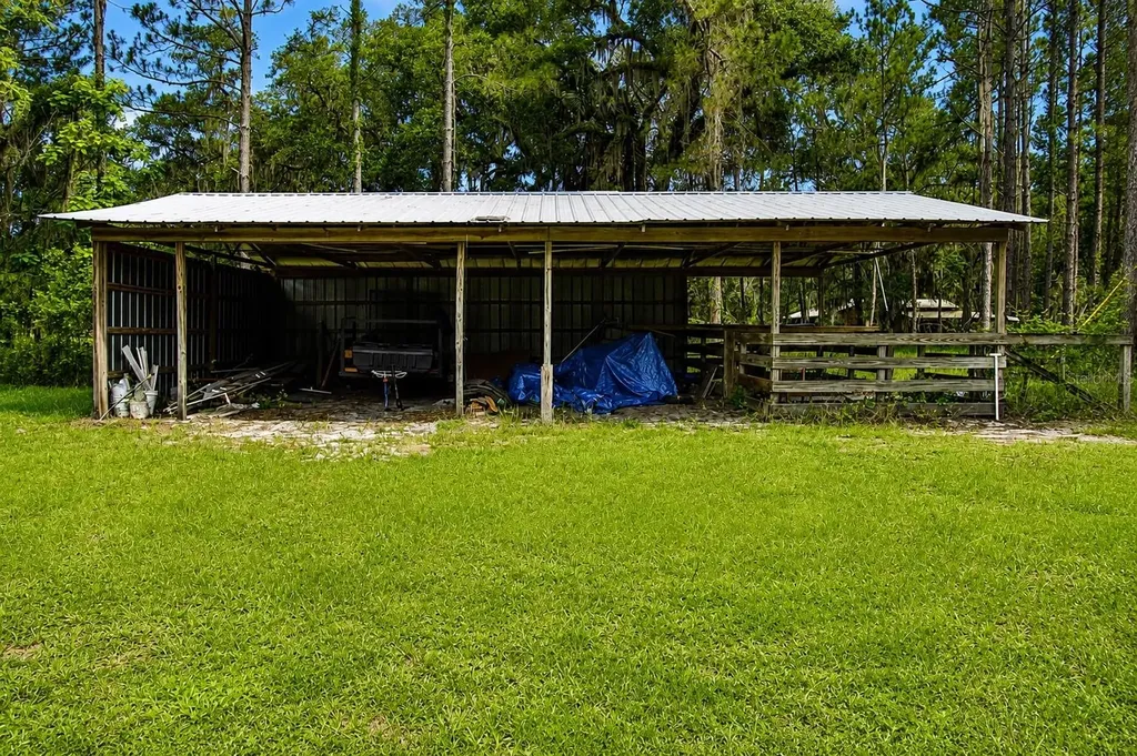 128 NE 326th Avenue Cross City FL 32628