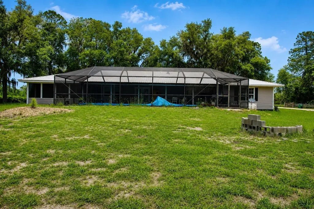 128 NE 326th Avenue Cross City FL 32628