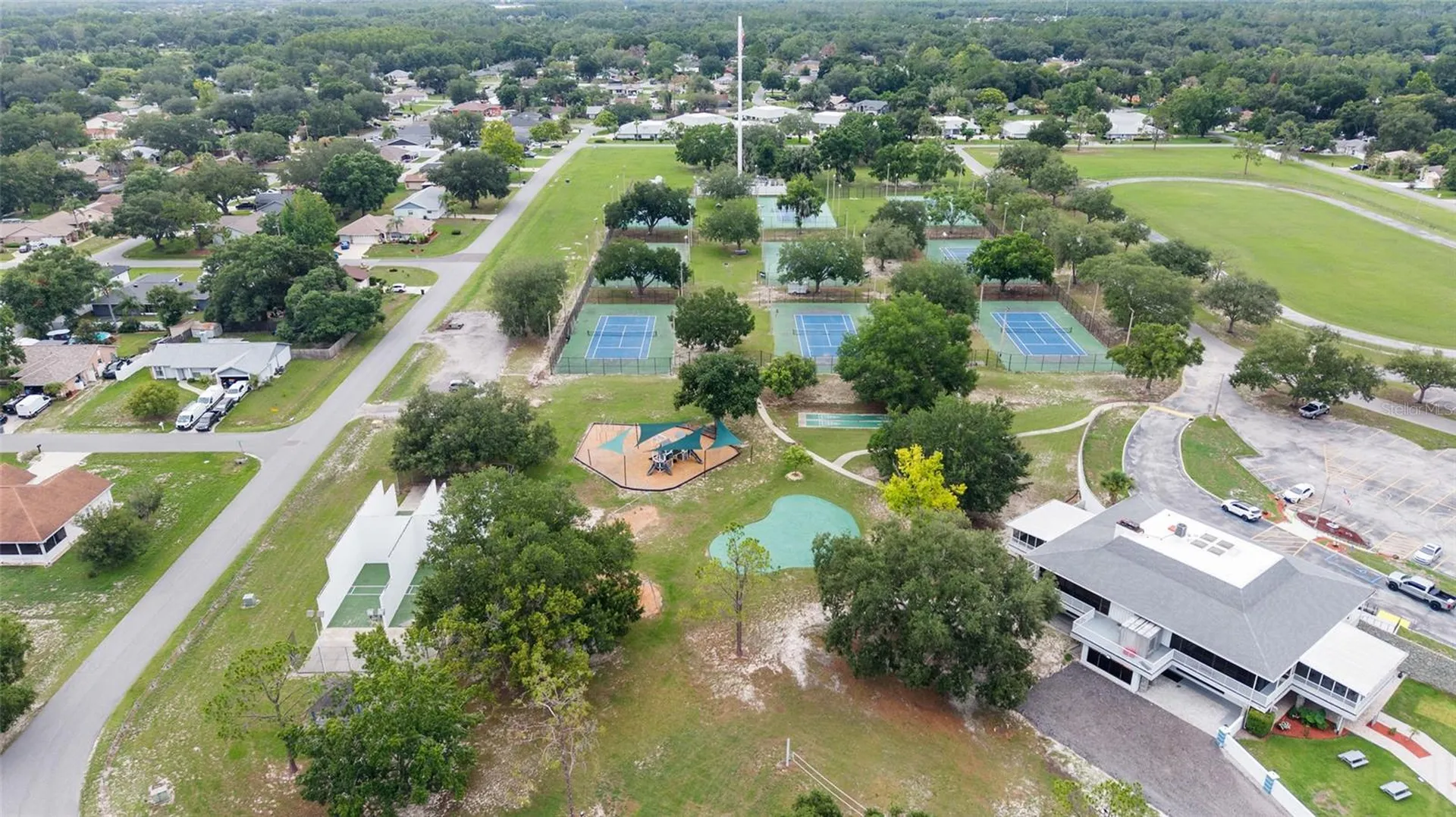4009 Sprucewood Place Land O Lakes FL 34639