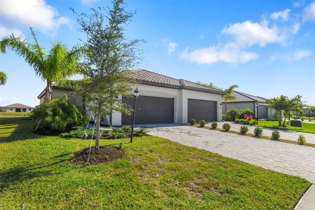 5429 Mystic Water Cove Bradenton FL 34211