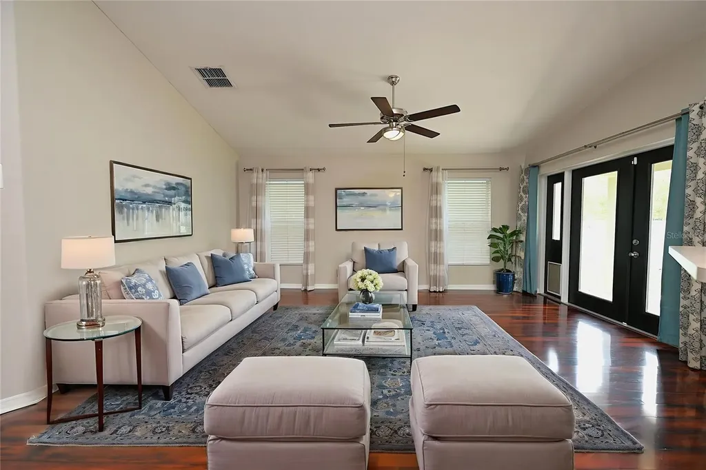 7147 Cedarcrest Boulevard Lakeland FL 33810