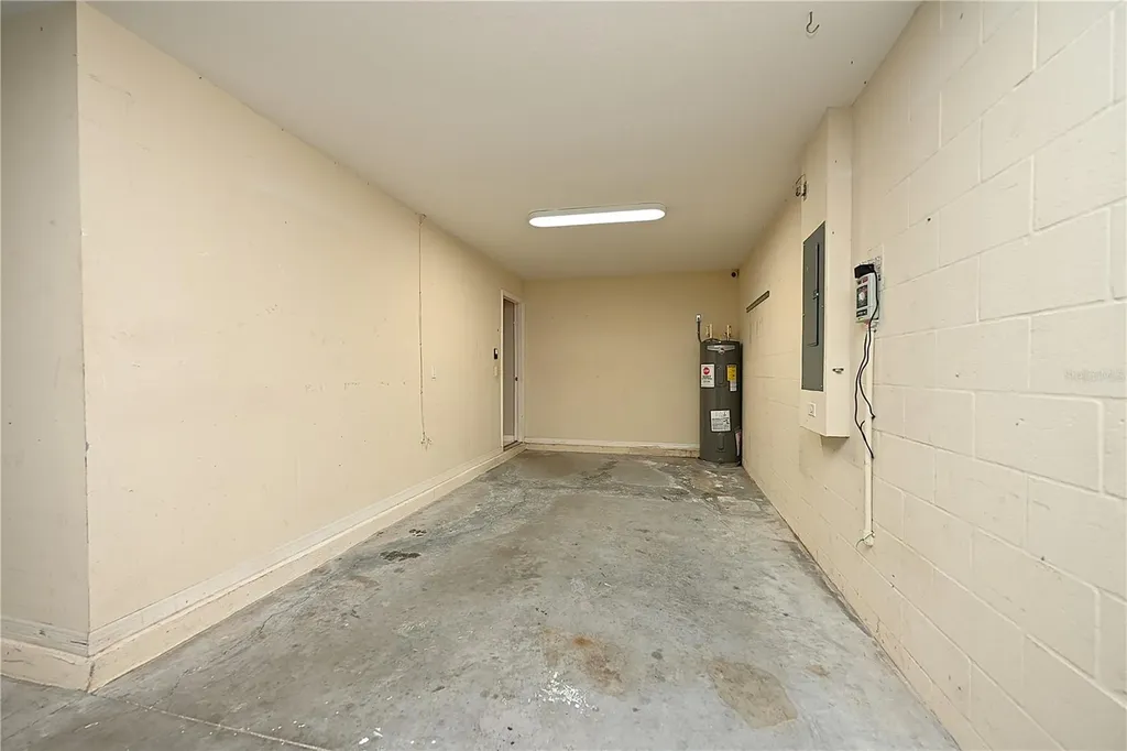 7147 Cedarcrest Boulevard Lakeland FL 33810