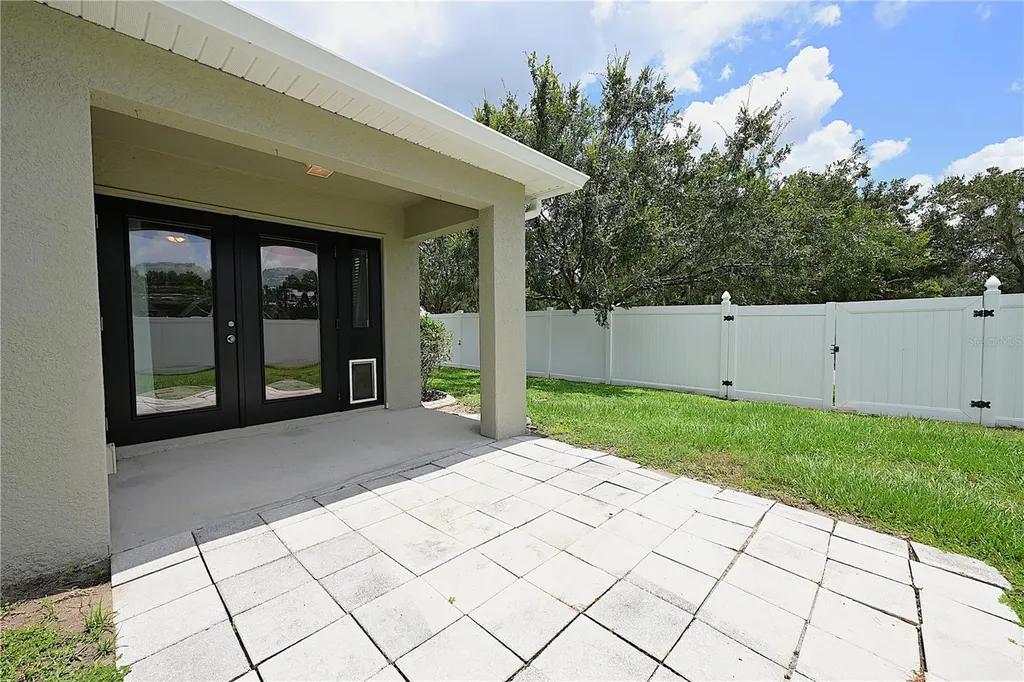 7147 Cedarcrest Boulevard Lakeland FL 33810