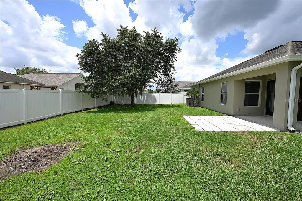 7147 Cedarcrest Boulevard Lakeland FL 33810
