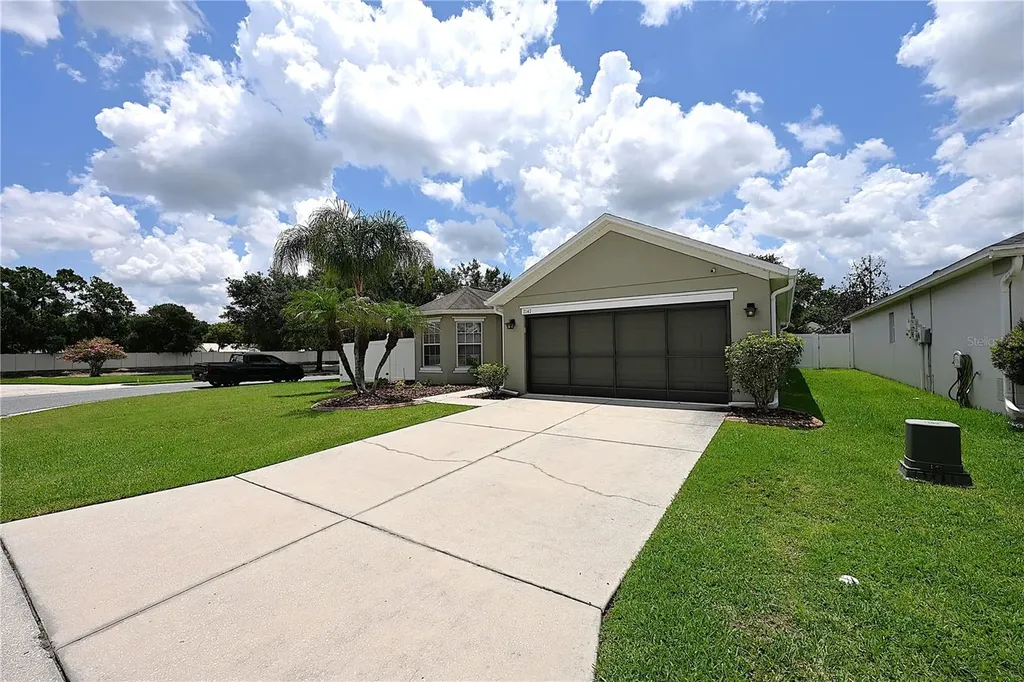7147 Cedarcrest Boulevard Lakeland FL 33810