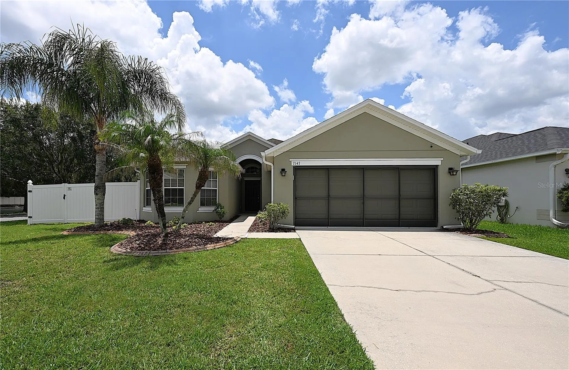 7147 Cedarcrest Boulevard Lakeland FL 33810