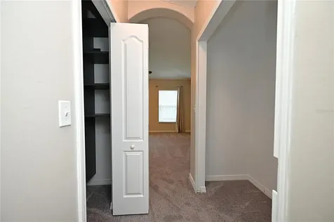 7147 Cedarcrest Boulevard Lakeland FL 33810