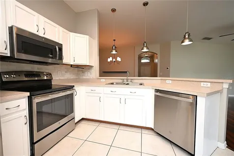 7147 Cedarcrest Boulevard Lakeland FL 33810