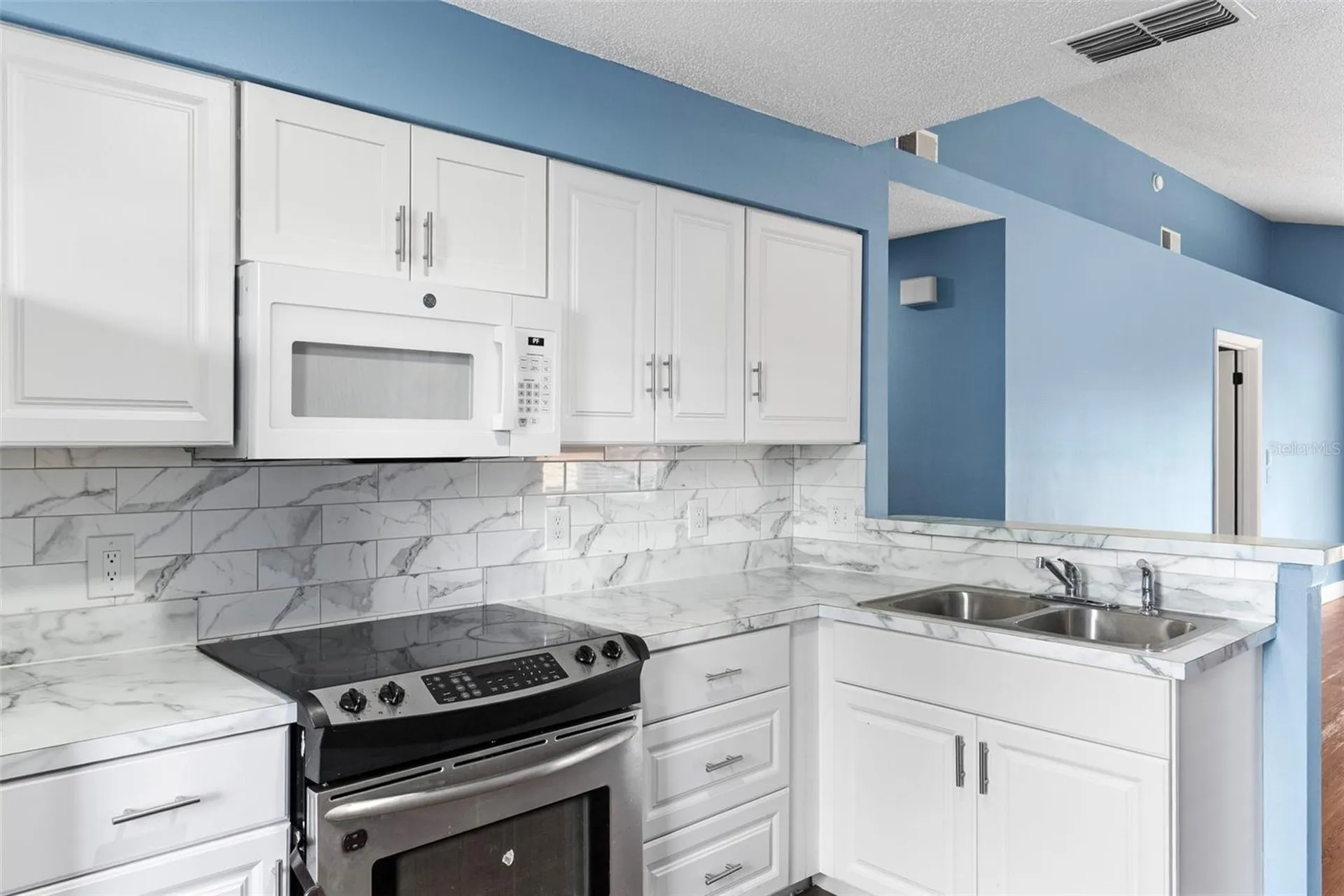 5459 Seedling Lane Orlando FL 32811