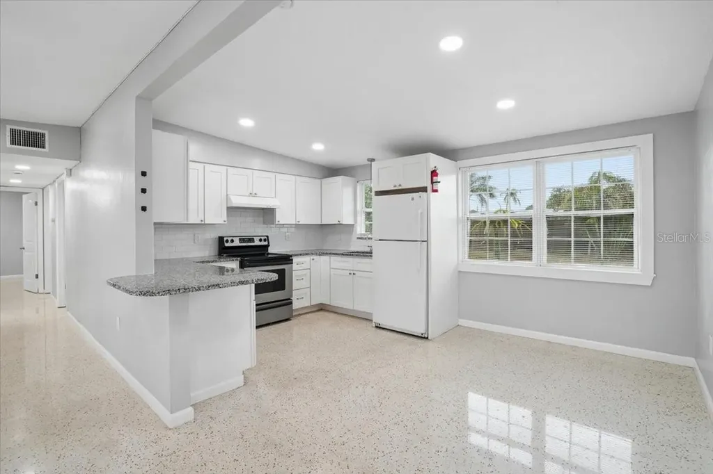 2019 24th Avenue W Bradenton FL 34205