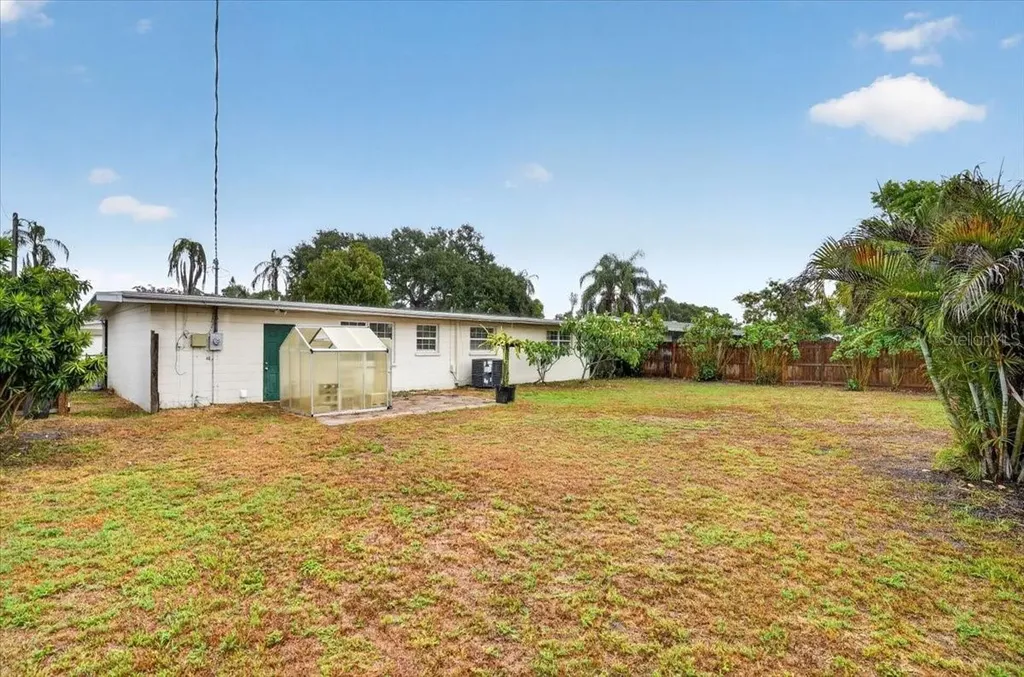 2019 24th Avenue W Bradenton FL 34205
