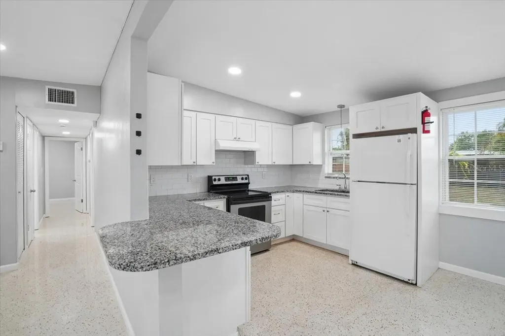 2019 24th Avenue W Bradenton FL 34205