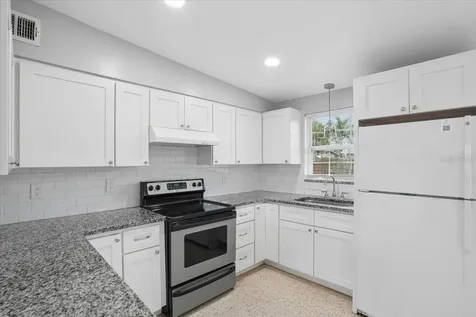 2019 24th Avenue W Bradenton FL 34205