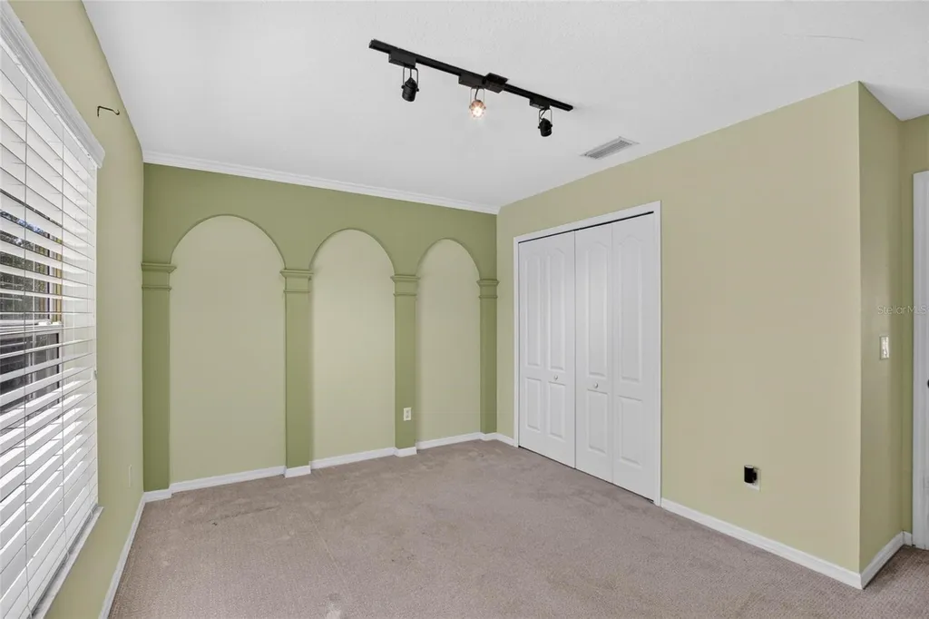 4205 Knob Lake Court Tampa FL 33619