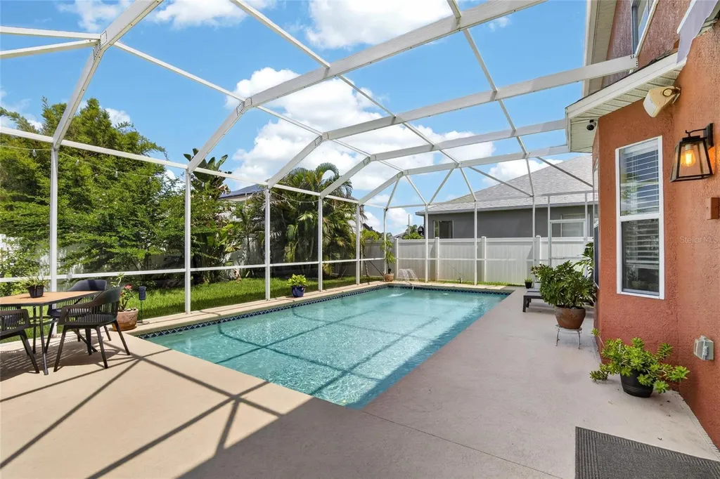 4205 Knob Lake Court Tampa FL 33619