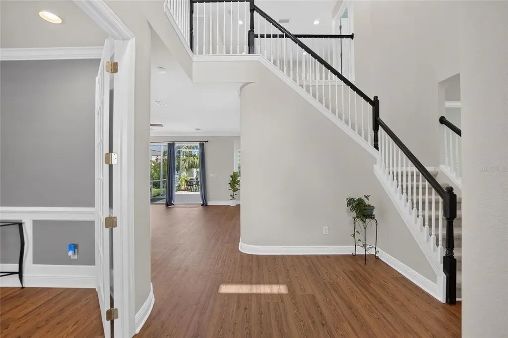 4205 Knob Lake Court Tampa FL 33619