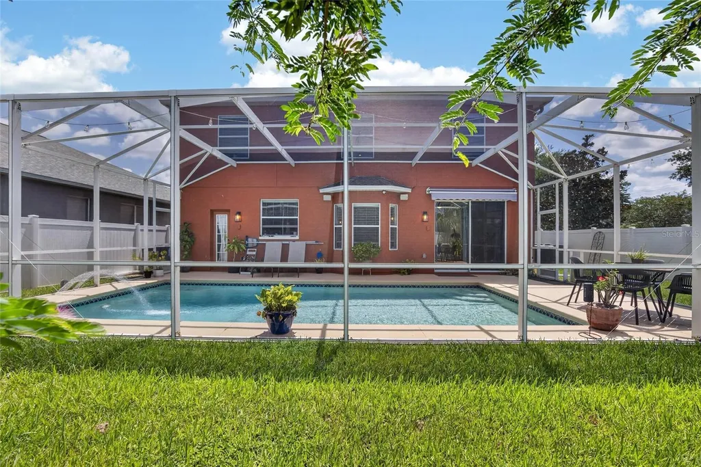 4205 Knob Lake Court Tampa FL 33619