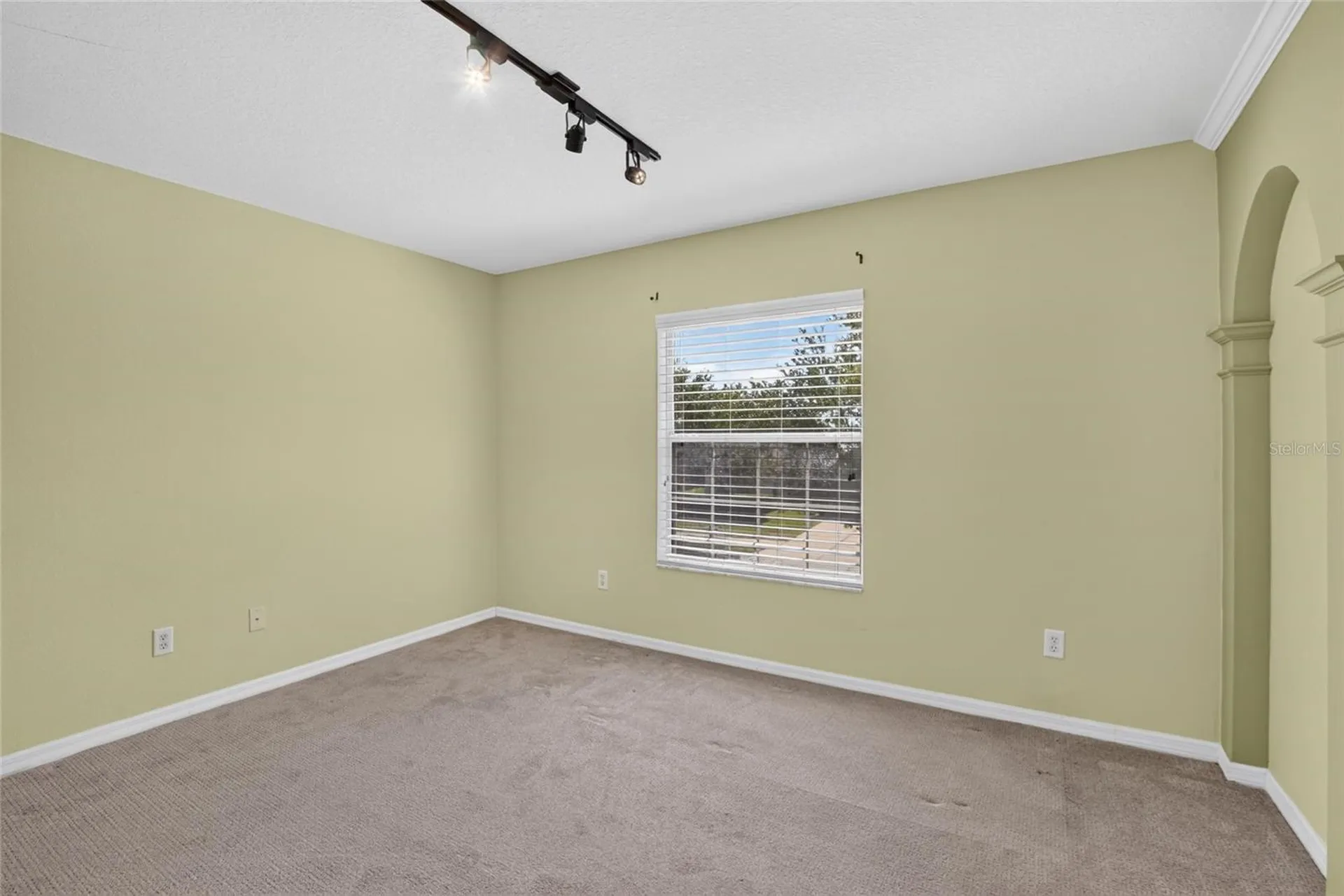 4205 Knob Lake Court Tampa FL 33619