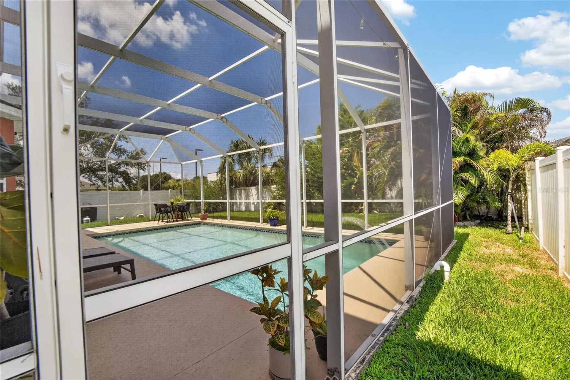 4205 Knob Lake Court Tampa FL 33619