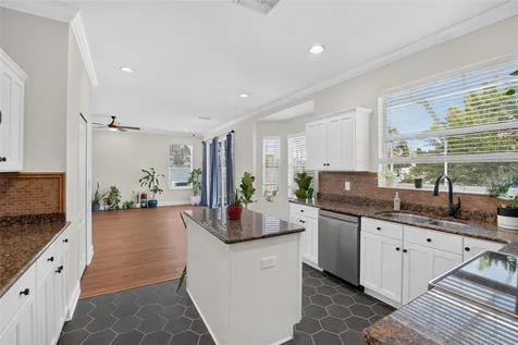 4205 Knob Lake Court Tampa FL 33619