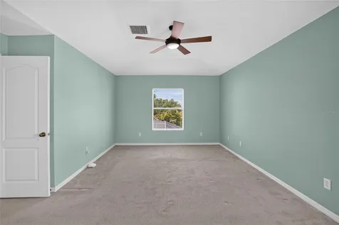 4205 Knob Lake Court Tampa FL 33619