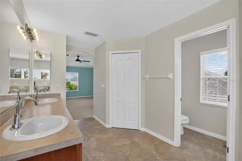 4205 Knob Lake Court Tampa FL 33619