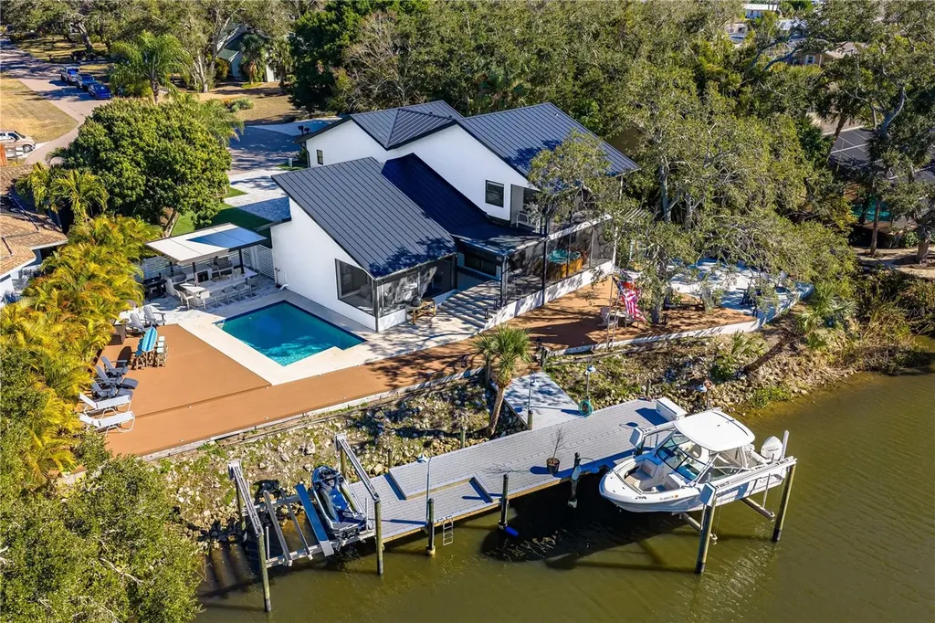 2500 Monterey Street Sarasota FL 34231