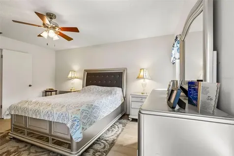 27131 Racquet Circle Leesburg FL 34748