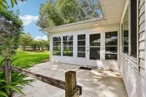 27131 Racquet Circle Leesburg FL 34748