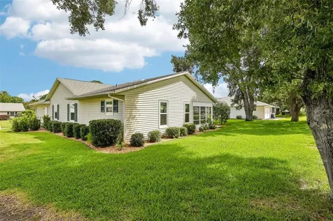 27131 Racquet Circle Leesburg FL 34748