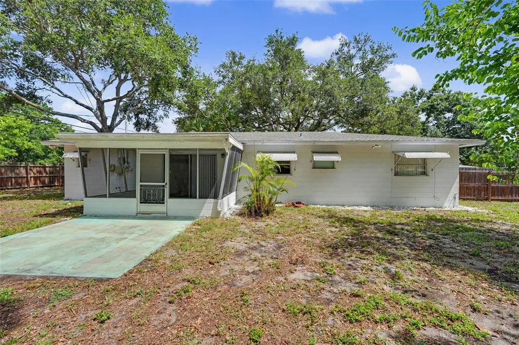 11360 114th Avenue Largo FL 33778