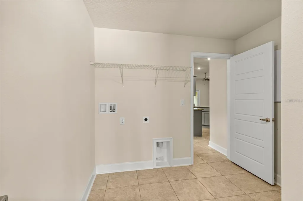 1667 Ann Rose Way Leesburg FL 34748