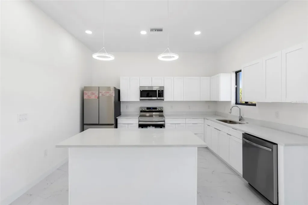 2725 Embers Parkway W Cape Coral FL 33993