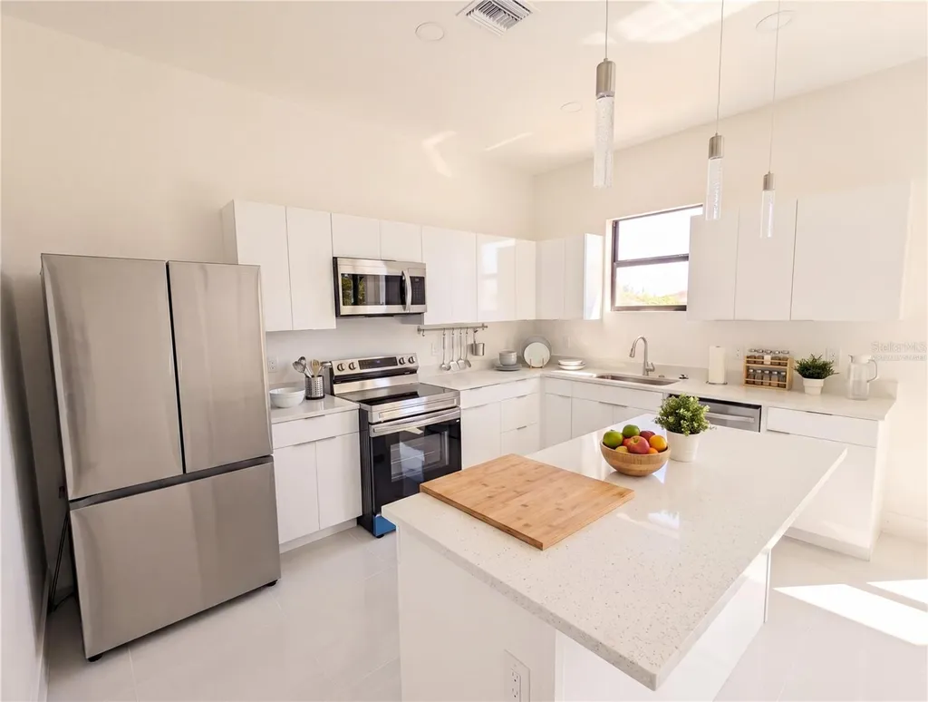 2725 Embers Parkway W Cape Coral FL 33993